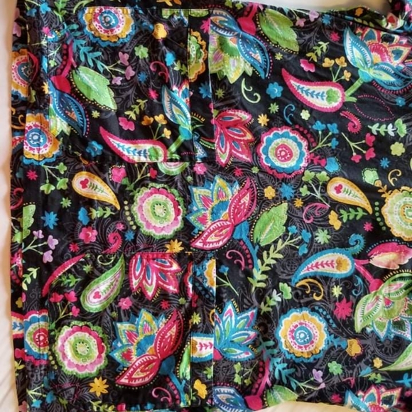 Scrub Top - Picture 2 of 6